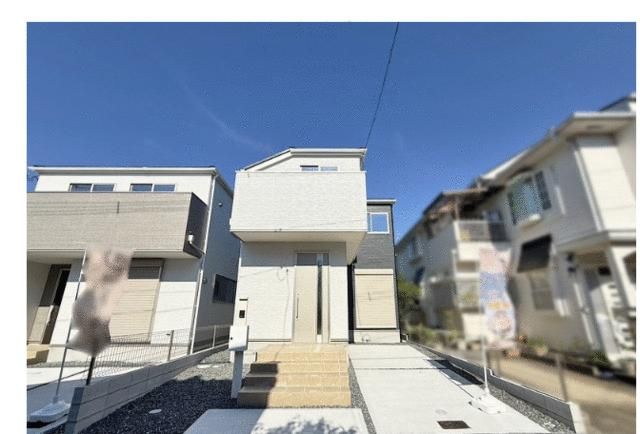 New 4LDK House for Sale in Hirakata, Osaka - 92.84㎡ - Thumbnail 2