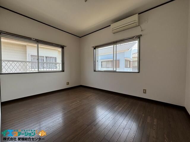 4SLDK Used House for Sale in Niihama, Ehime - Thumbnail 4