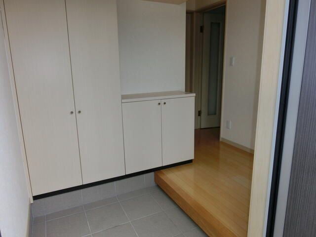 4LDK Detached House for Sale in Seto, Aichi | 2013 Build - Thumbnail 2