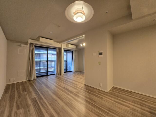 1LDK Apartment in City Tower Ginza East, Chuo Ward, Tokyo - Thumbnail 4