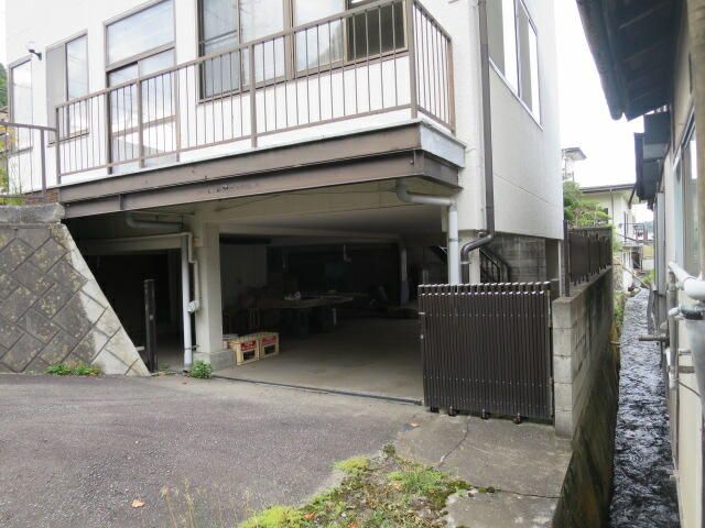 Steel-Frame House with Baseline in Sakuho, Nagano for 4.5M Yen - Thumbnail 4
