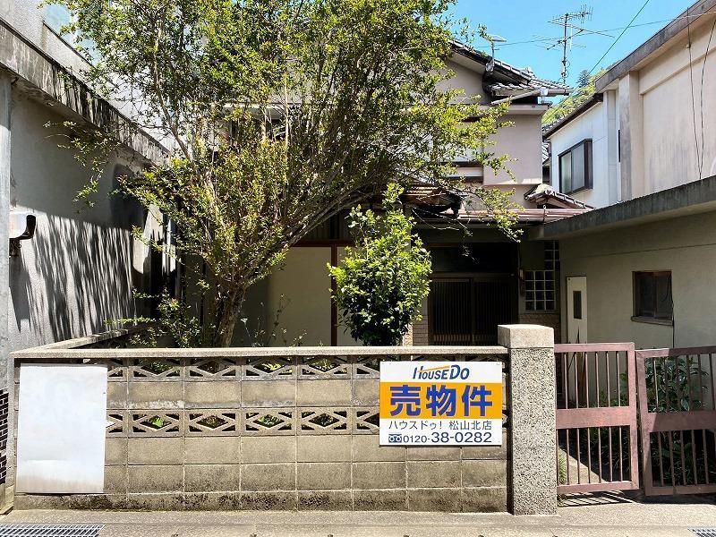 Residential Land for Sale in Ozu City, Ehime Prefecture - Thumbnail 2