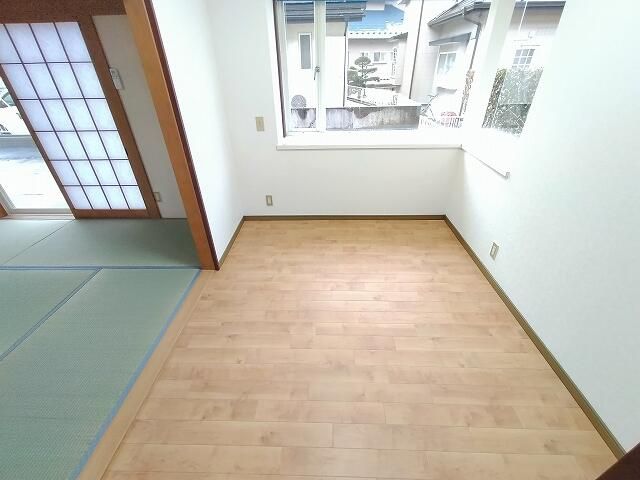 Renovated 4DK House in Hitachiota, Ibaraki - 97m2 - Thumbnail 4