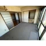 4DK Apartment for Sale in Kakamigahara, Gifu - 62.97 sqm - Thumbnail 3