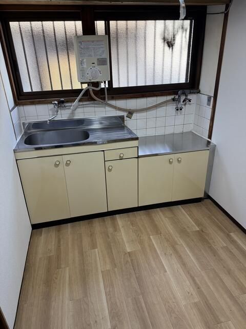 2K Terrace House for Rent in Sakai, Osaka - No Deposit - Thumbnail 2