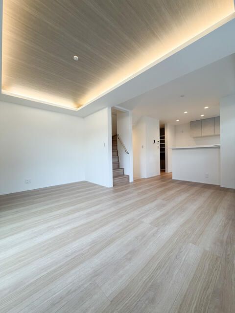 New 4LDK House for Sale in Yokohama Sakae Ward, Kanagawa - Thumbnail 3