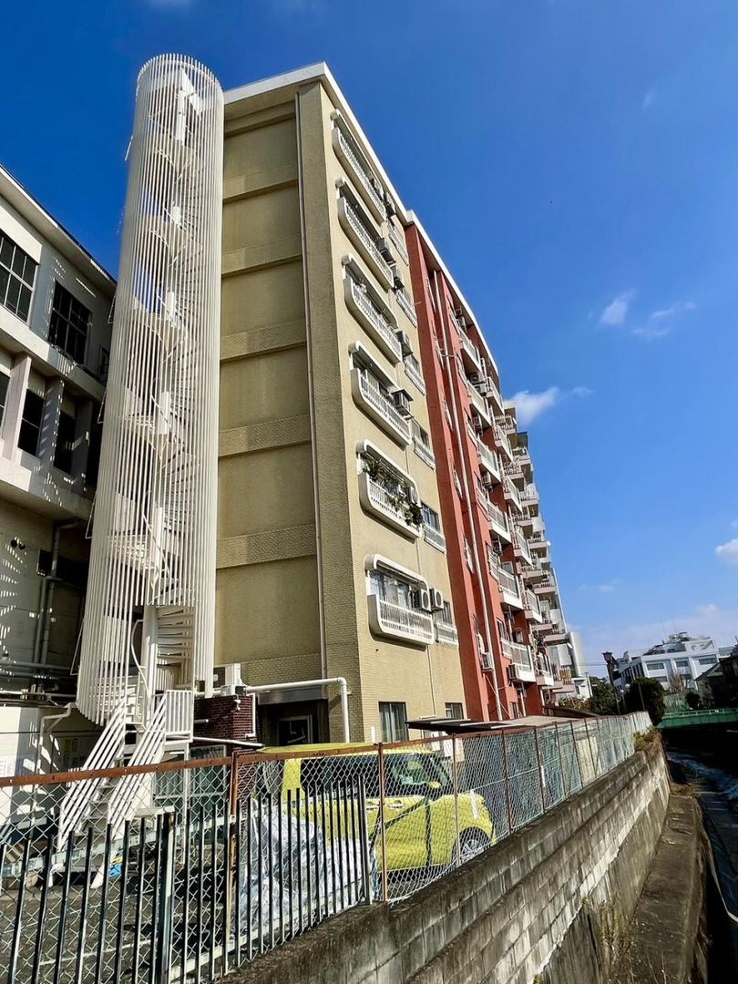 1LDK Apartment for Sale in Shinjuku, Tokyo - 35.45 sqm - Thumbnail 4
