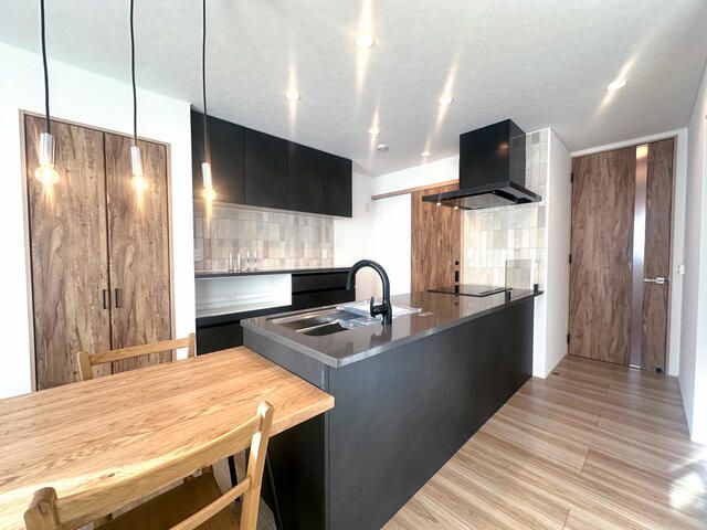 New 4LDK Eco House in Sapporo with Solar & EV Charging - Thumbnail 3