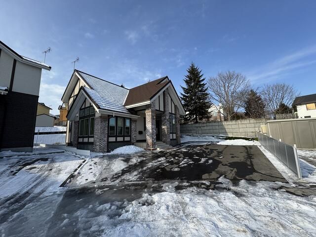 Spacious 5SLDK House for Sale in Tomakomai, Hokkaido - Thumbnail 3