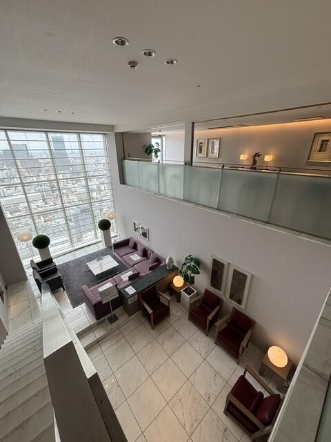 53rd Floor 3LDK Apartment in Shinjuku Tower with City Views - Thumbnail 3