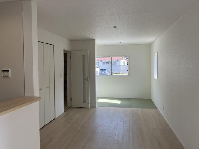 New 3LDK House for Sale in Toyohashi, Aichi - 2026 Build - Thumbnail 3