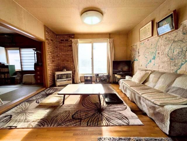 4LDK House with Garden in Quiet Sapporo Neighborhood - Thumbnail 4