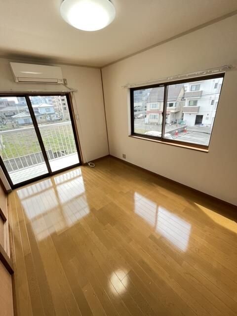 1K Apartment for Rent in Chuo-ku, Kumamoto - 20,000 Yen - Thumbnail 2