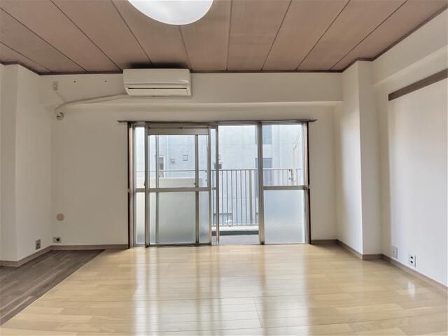 2K Apartment for Sale in Setagaya, Tokyo - Near Oyamadai Station - Thumbnail 4