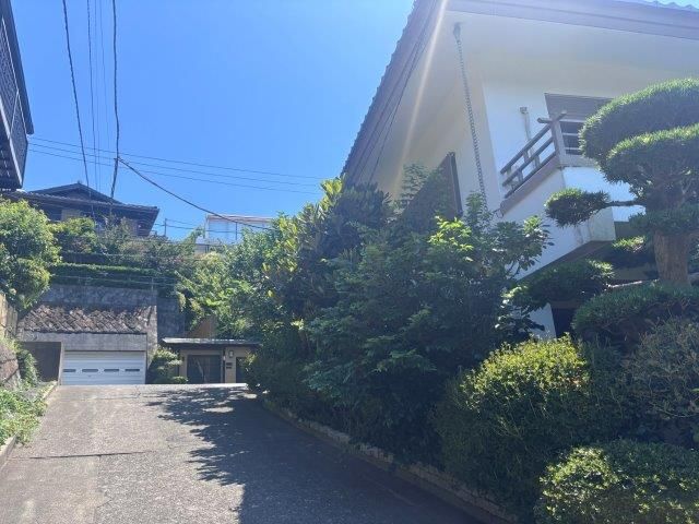 8LDK RC House on Cherry Blossom Road in Kamakura Hill - Thumbnail 3