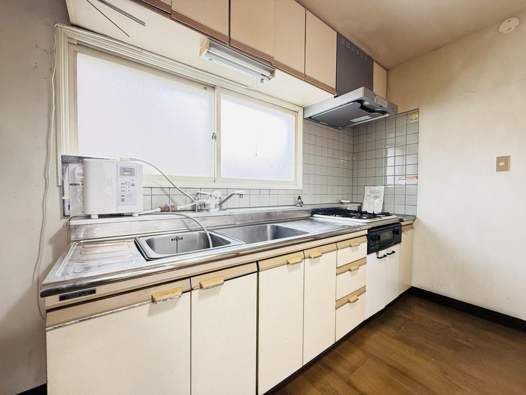 4LDK Detached House for Sale in Quiet Sapporo Neighborhood - Thumbnail 3