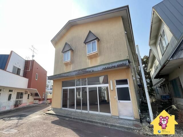 Shop-Attached 4SLDK House for Sale in Hakodate, Hokkaido - Thumbnail 3