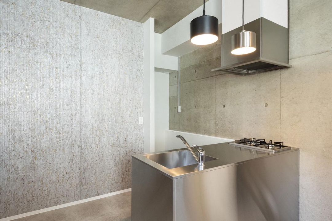 Renovated 1DK Apartment for Sale in Ayase, Adachi, Tokyo - Thumbnail 3