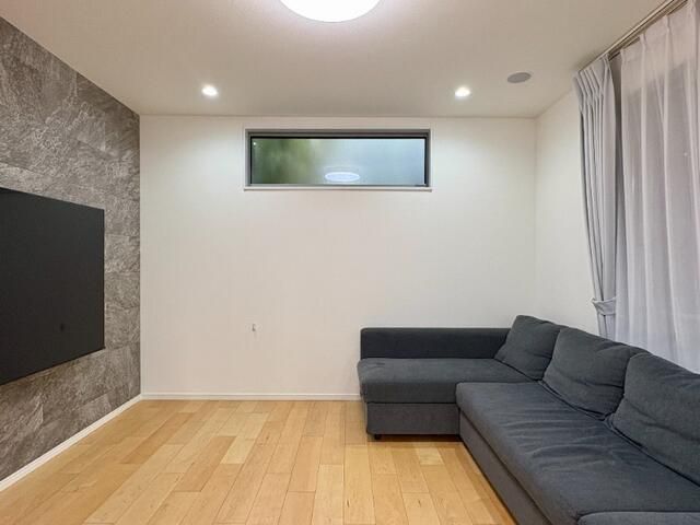 Renovated 3SLDK House Near Enoshima, Fujisawa | 1976 Build - Thumbnail 2
