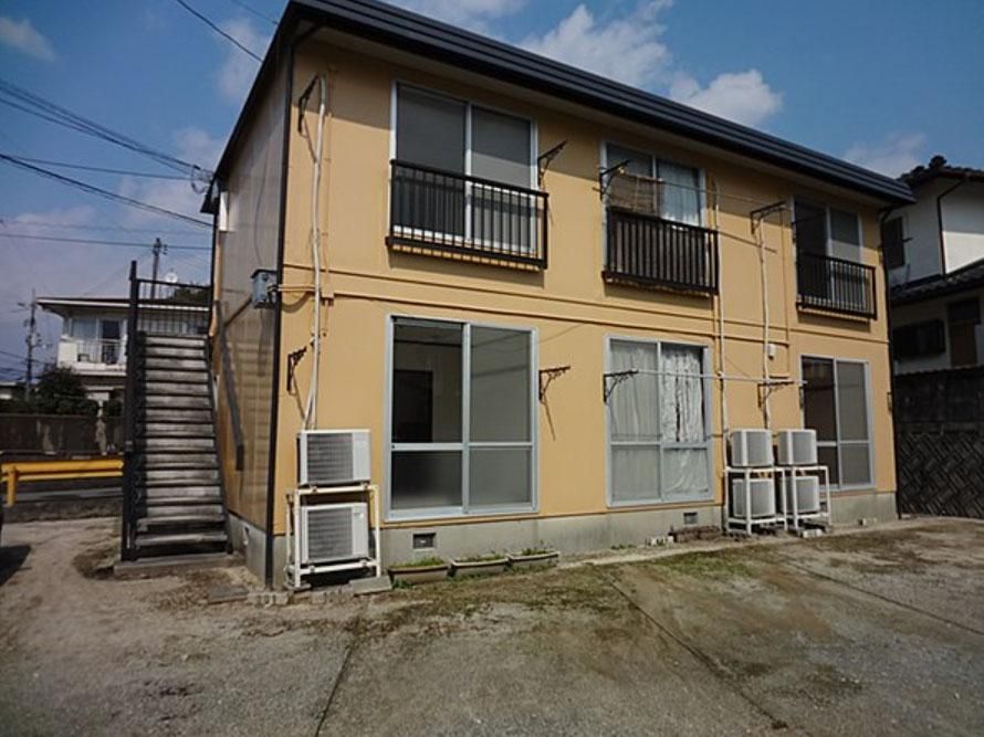 1K Apartment for Rent in Yamaguchi City with Free Internet & Appliances - Image 1