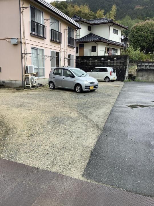 1K Apartment for Rent in Yamaguchi City with Free Internet & Appliances - Thumbnail 3
