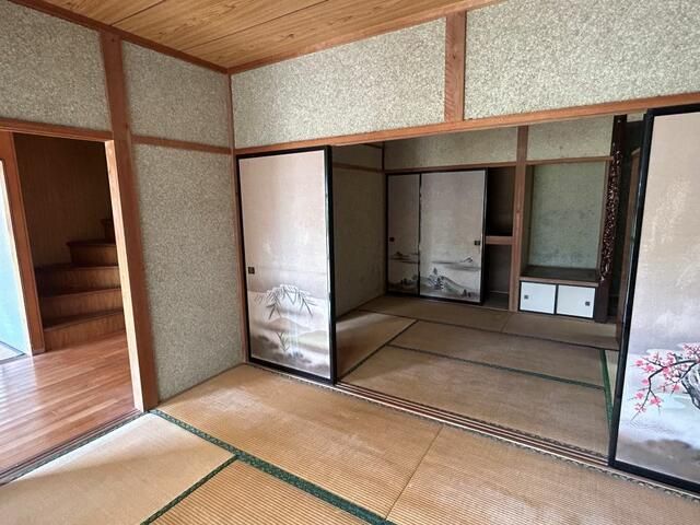 7DK Resale House in Shinshiro, Aichi with Large Land - Thumbnail 4
