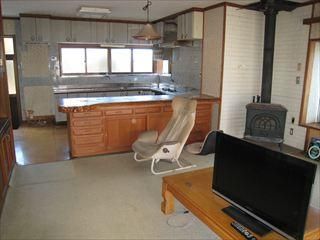 6LDK Detached House for Sale in Saku, Nagano - Akiya Bank Property - Thumbnail 4