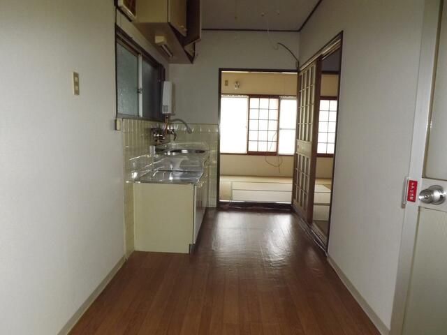 2K Apartment for Rent near Noda Station, Osaka Fukushima - Thumbnail 4