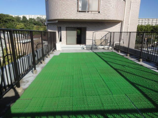 2K Apartment with Huge Roof Balcony in Tama, Tokyo - Thumbnail 2