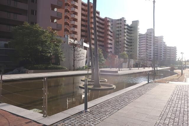 3LDK Apartment for Sale in Izumiotsu, Osaka with Dual Balconies - Thumbnail 2