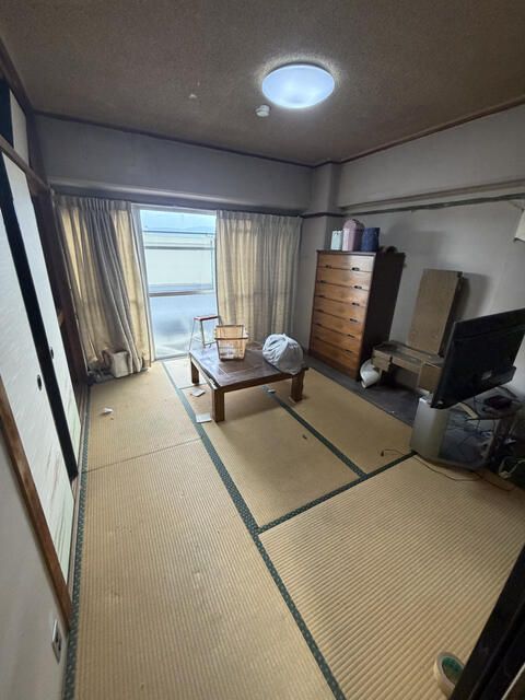 1DK Apartment for Sale near Kumed Station, Kishiwada Osaka - Thumbnail 3