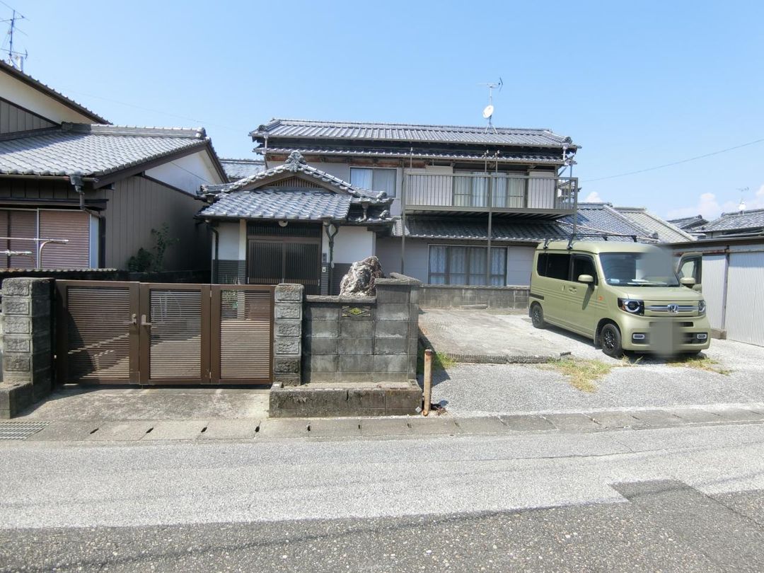 Used 5DK House for Sale in Nankoku City, Kochi - Thumbnail 2