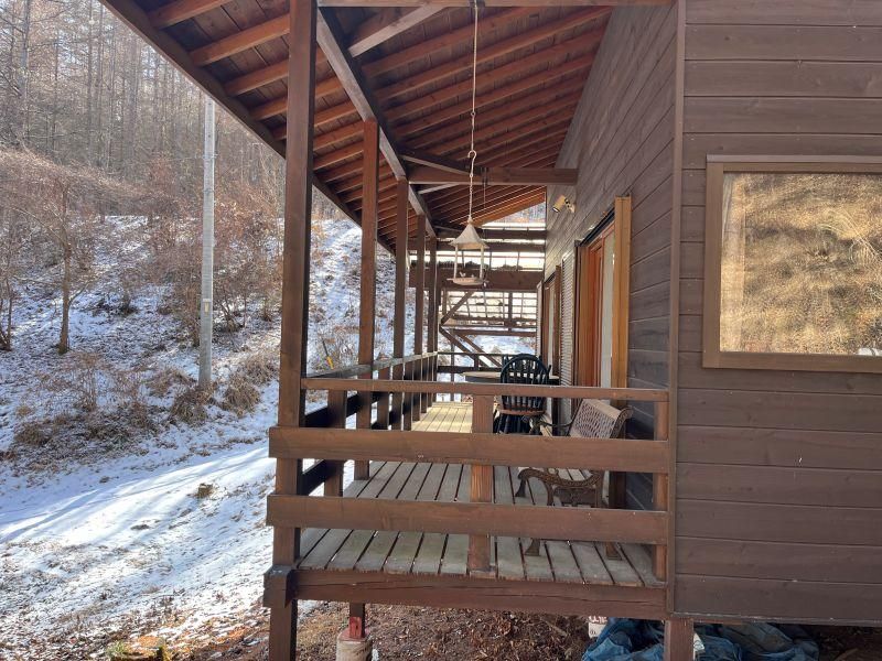 Mountain Resort House for Sale in Minamiaiki Village, Nagano - Thumbnail 2