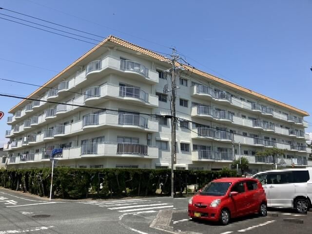 1K Apartment for Sale in Hamamatsu, Shizuoka - Thumbnail 2