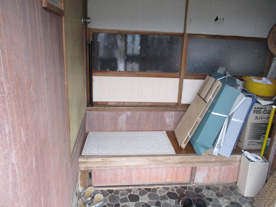 Historic 4DK House with Farmland in Nagasaki - Thumbnail 3