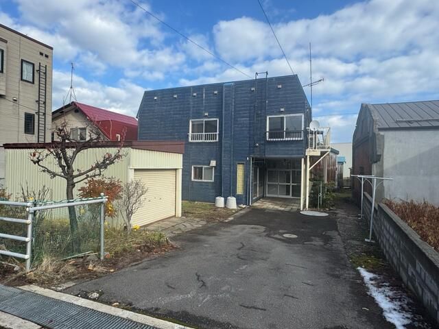 7LDK Detached House for Sale in Otaru, Hokkaido - Thumbnail 2
