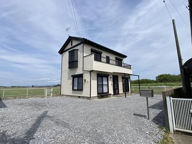 Renovated 3DK House in Shimotsuma, Ibaraki with Parking - Thumbnail 2