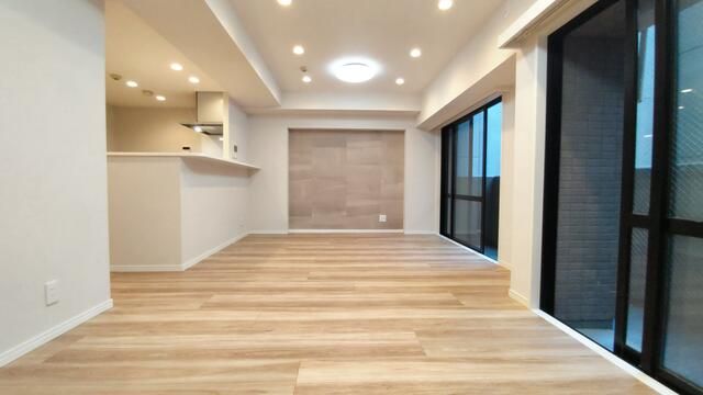 Renovated 2LDK Apartment near Iriya Station, Taito-ku, Tokyo - Thumbnail 4