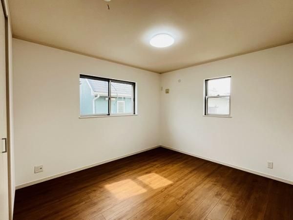 4LDK House for Sale in Moriyama, Nagoya - 2017 Build - Thumbnail 4