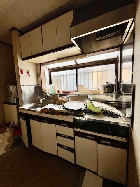 Renovate-Ready 4DK House in Tsukubamirail, Ibaraki - Thumbnail 3