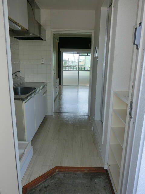 1K Apartment for Rent in Chuo City, Yamanashi - Near University & AEON - Thumbnail 4
