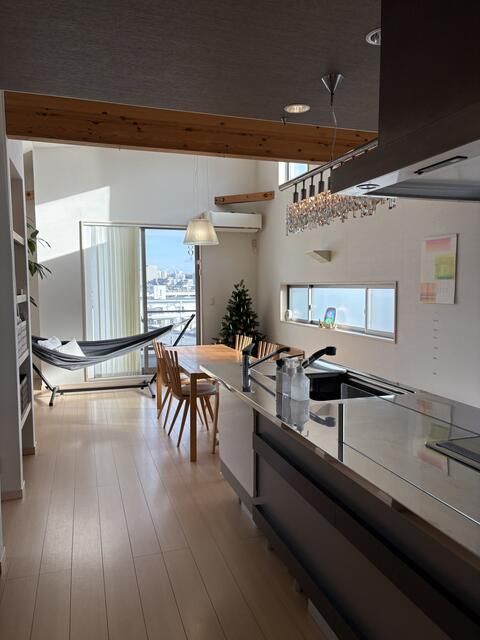 3LDK House for Sale in Toyonaka, Osaka with EV Charging - Thumbnail 3
