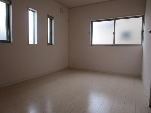 4LDK Detached House for Sale in Inuyama, Aichi - 2015 Build - Thumbnail 4