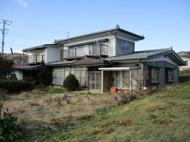 Spacious 9SDK Wooden House on Large Land in Iizuna, Nagano - Thumbnail 2