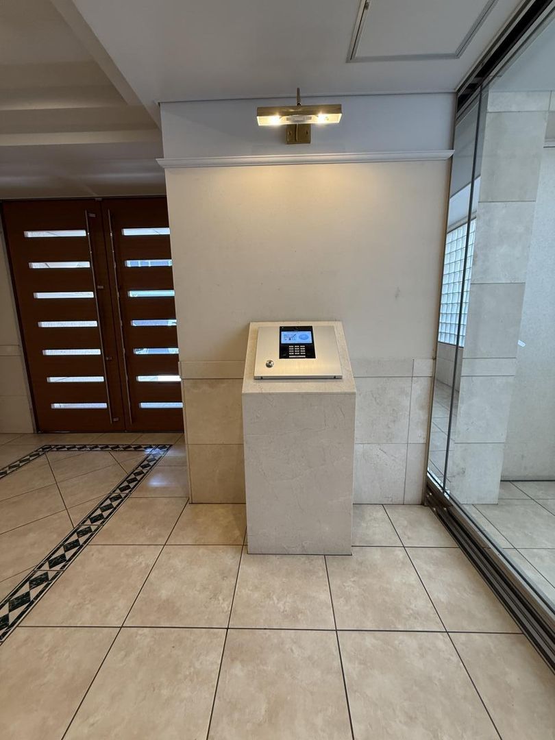 Renovated 1LDK Apartment for Sale in Shinjuku, Tokyo - Thumbnail 4