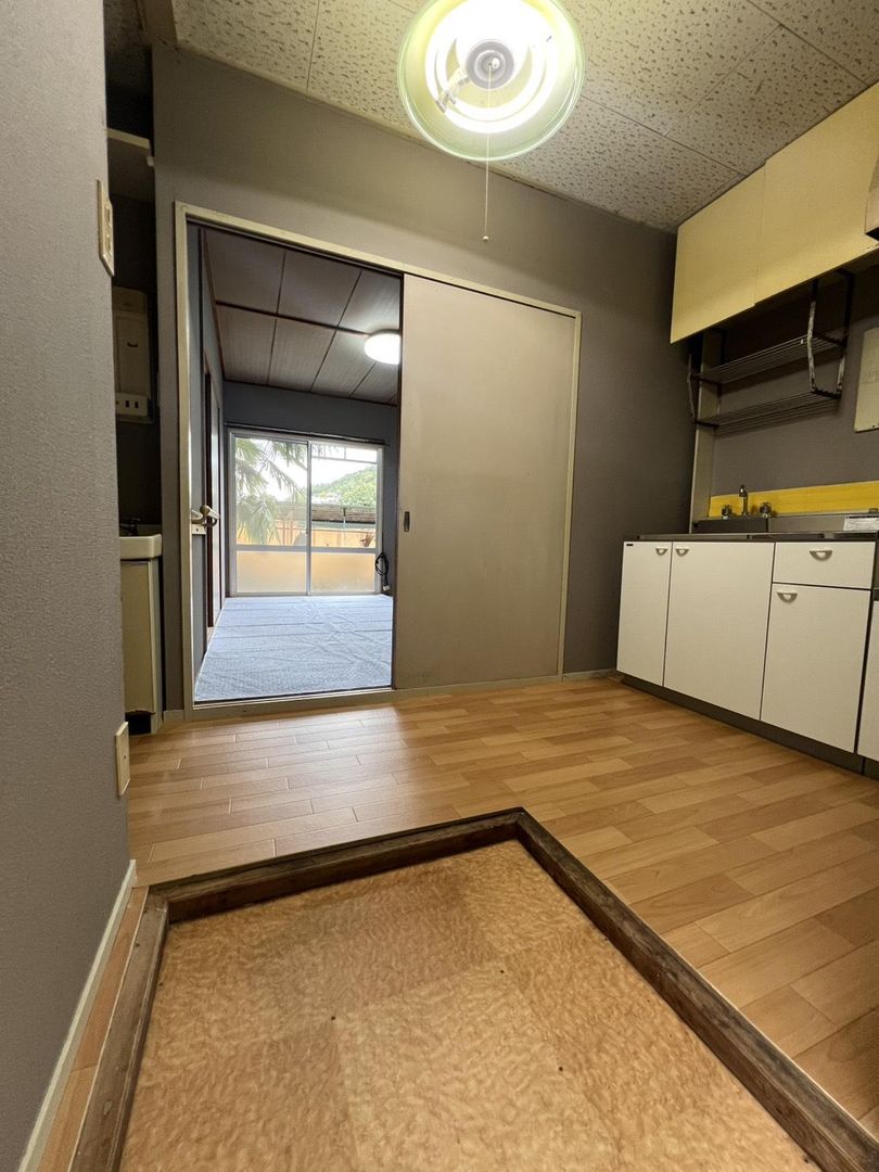 2K Apartment for Rent in Tamano, Okayama - Pet Friendly - Thumbnail 3