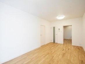 2LDK Apartment for Sale in Jingumae, Shibuya, Tokyo - Thumbnail 3