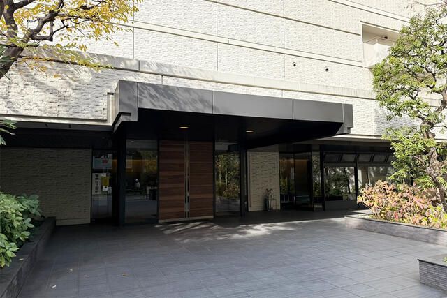 3SLDK Apartment for Sale in Tsukishima, Tokyo | 71.4 sqm - Thumbnail 2