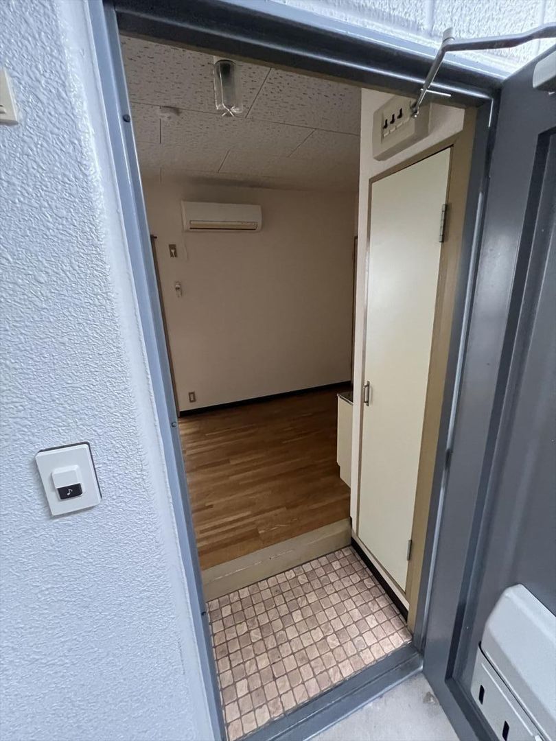Kyoto Studio Apartment for Rent in Kamigyo Ward - 28,000 Yen - Thumbnail 3