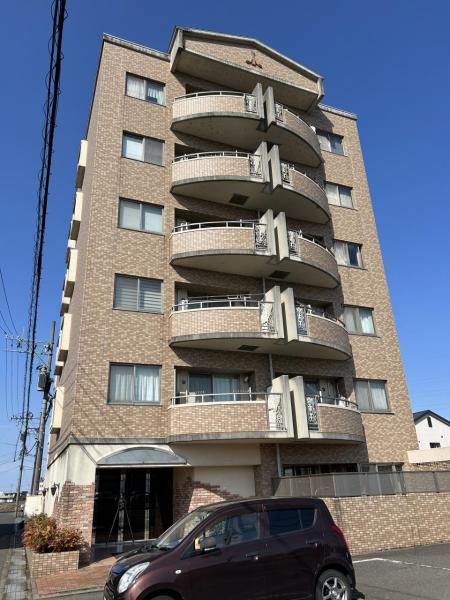 2LDK Apartment for Sale in Sabae, Fukui - New Quake-Resistant Building - Thumbnail 2